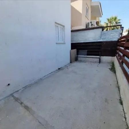 Дом отдыха Kato 2 Bedroom House - Tourist Location *