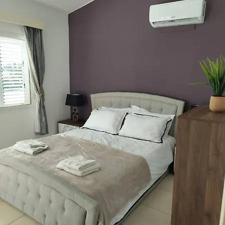 Feriehus Kato 2 Bedroom House - Tourist Location *