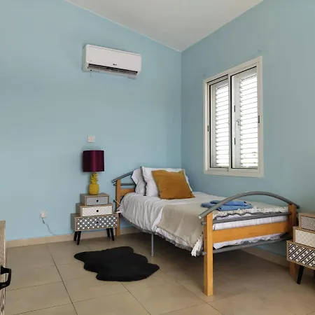 Kato 2 Bedroom House - Tourist Location Paphos
